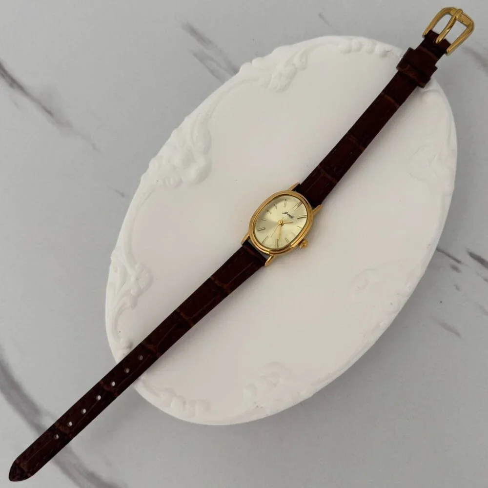 Sku 0441 vintage vibe retro mini watch gold brown leather strap + in‎ a gift bag
